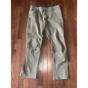 Kuhl Hi Lo Cord Pants Mens Size 36x32  Green Ribbed  Outdoor Stretch